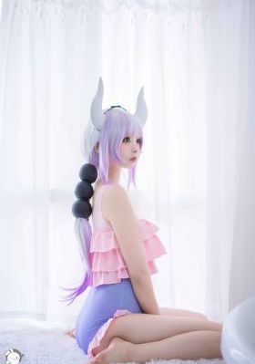 一边舌吻一边往下摸的小说_BD在线观看完整版